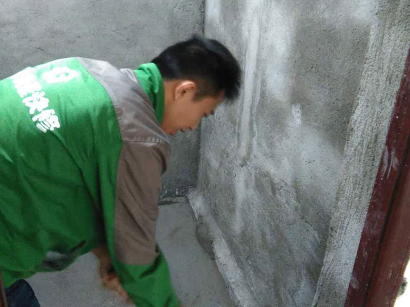 毛坯房裝修找誰(shuí),毛坯房裝修時(shí)大部分是請(qǐng)裝修公司設(shè)計(jì)呢，還是自己找材料讓人來(lái)裝修呢