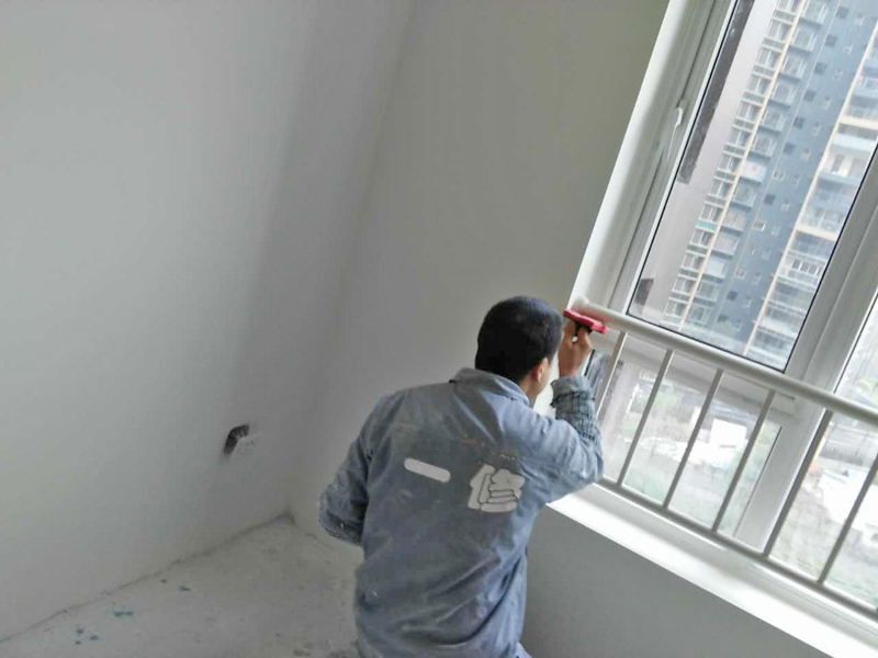 內(nèi)墻刮膩子施工流程，內(nèi)墻怎么刮膩子？
