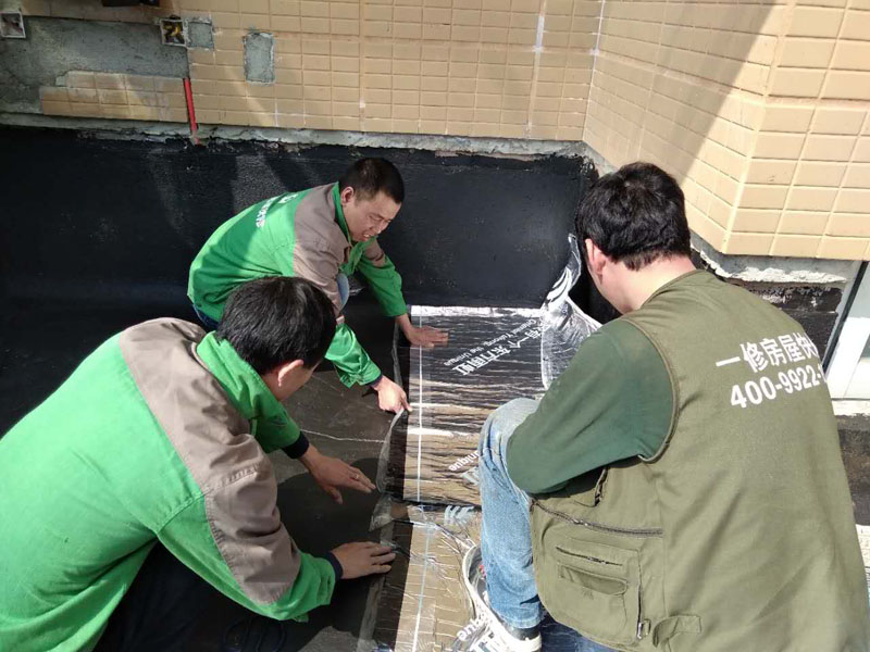 北京修屋頂漏水，北京屋頂漏水怎么辦怎