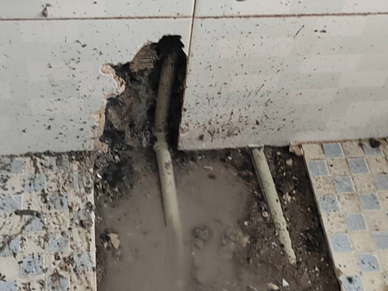 眉山墻壁漏水怎么維修，墻壁漏水要么是