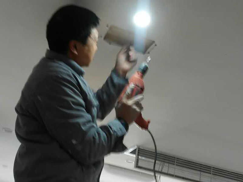 成都小型辦公室裝修公司電話，成都小型