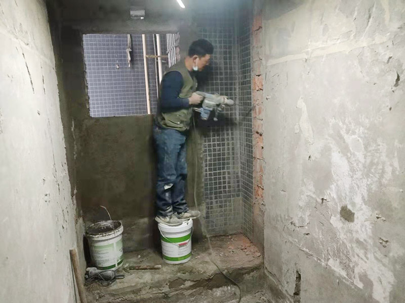 衛(wèi)生間樓上漏水到樓下，衛(wèi)生間漏水樓下