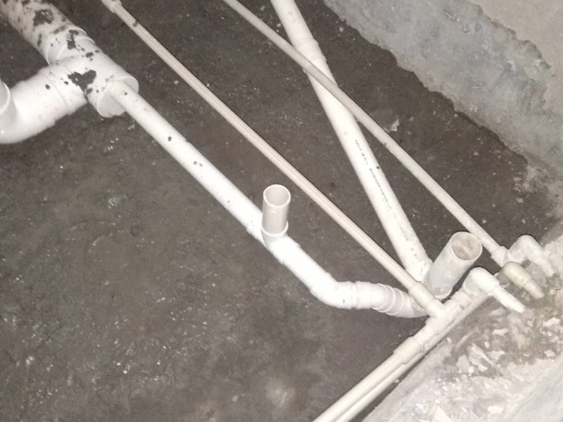 西安衛(wèi)生間漏水到樓下吊頂，西安衛(wèi)生間