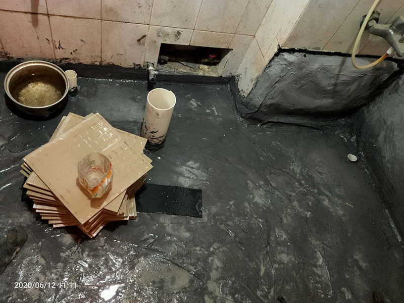 衛(wèi)生間漏水地磚全砸了嗎，衛(wèi)生間漏水比