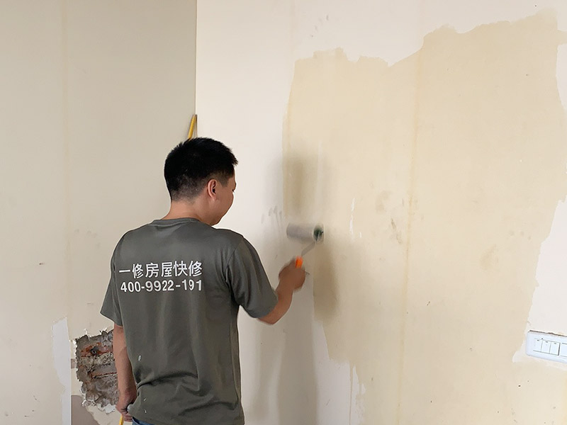 專業(yè)刷墻多少錢一平米，成都裝修公司竟