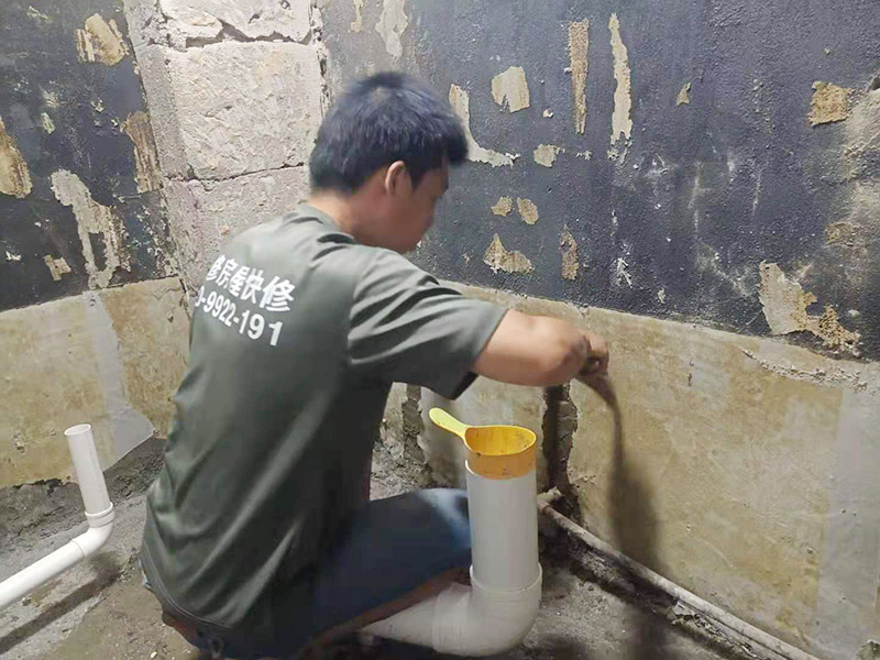 成都修水電的工人哪里找，如何保證找到