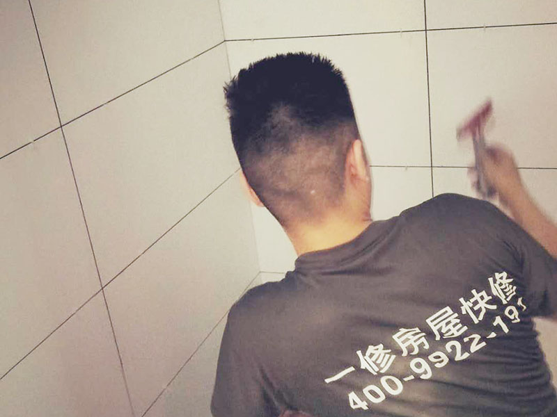 重慶老房子陽臺翻新大概費(fèi)用是多少？