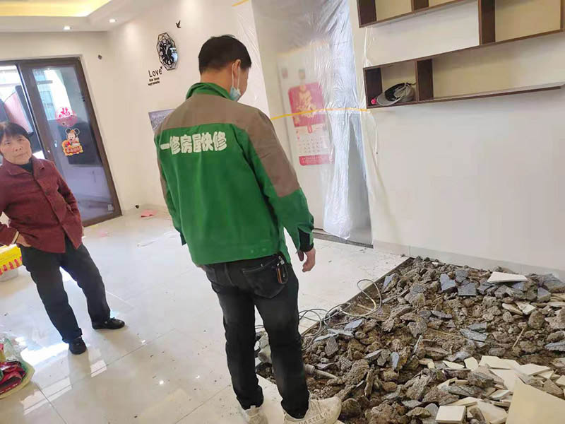 躍層改造成單獨(dú)兩套房違法嗎？